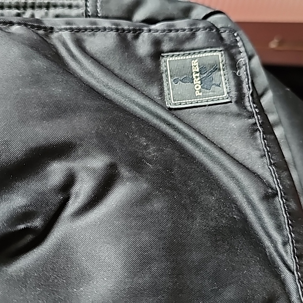 PORTER YOSHIDA AND COMPANY LAPTOP MESSENGER BAG - Picture 3 of 15